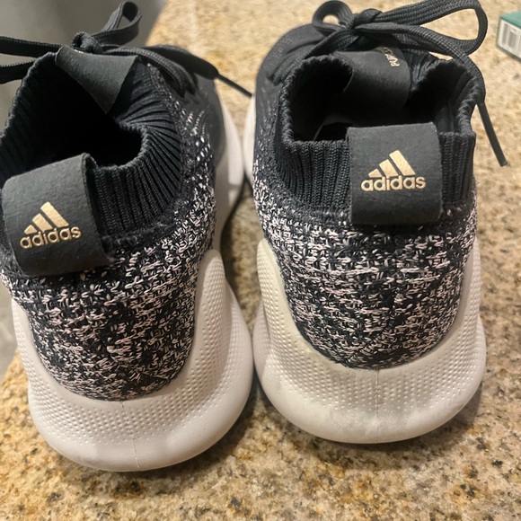 Adidas bounce + - Picture 4 of 4